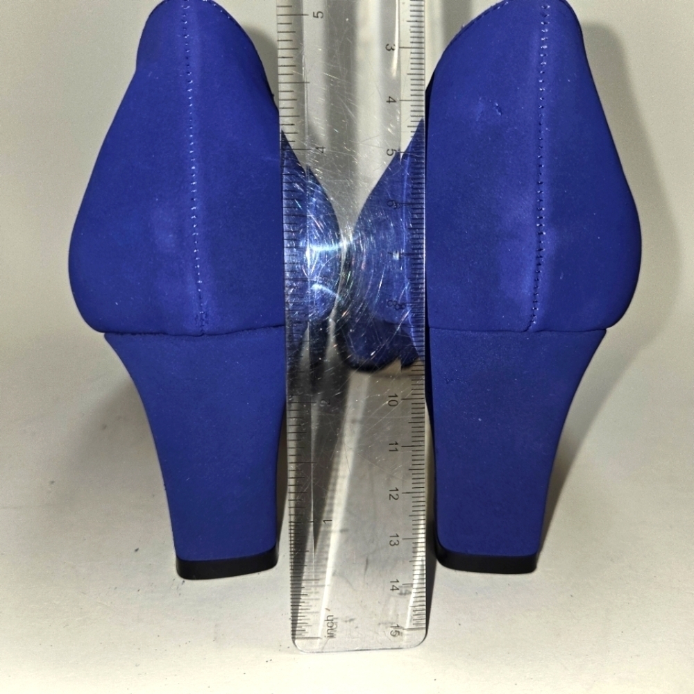 Amanda Vintage Women's Shoe Pump 8.5 Blue Suede Gold Trim Excellent Condition - Picture 6 of 6
